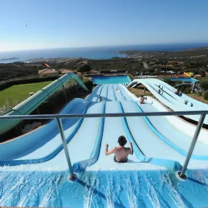 Apartahotel Aquafantasy, Isola Rossa (Sassari)